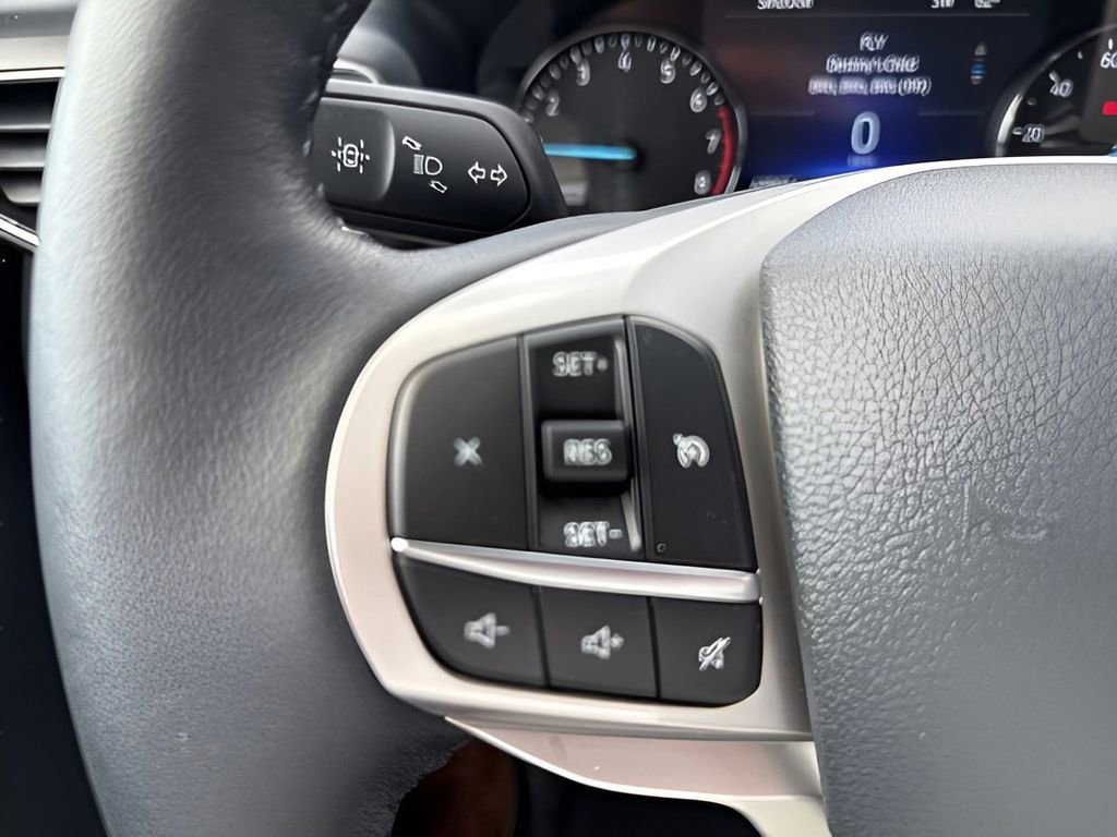 Used 2023 Ford Explorer XLT w/ Equipment Group 202A image 15