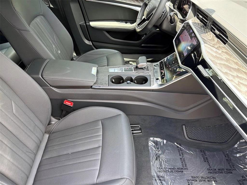 Used 2024 Audi A6 Premium Plus w/ Executive Package image 10