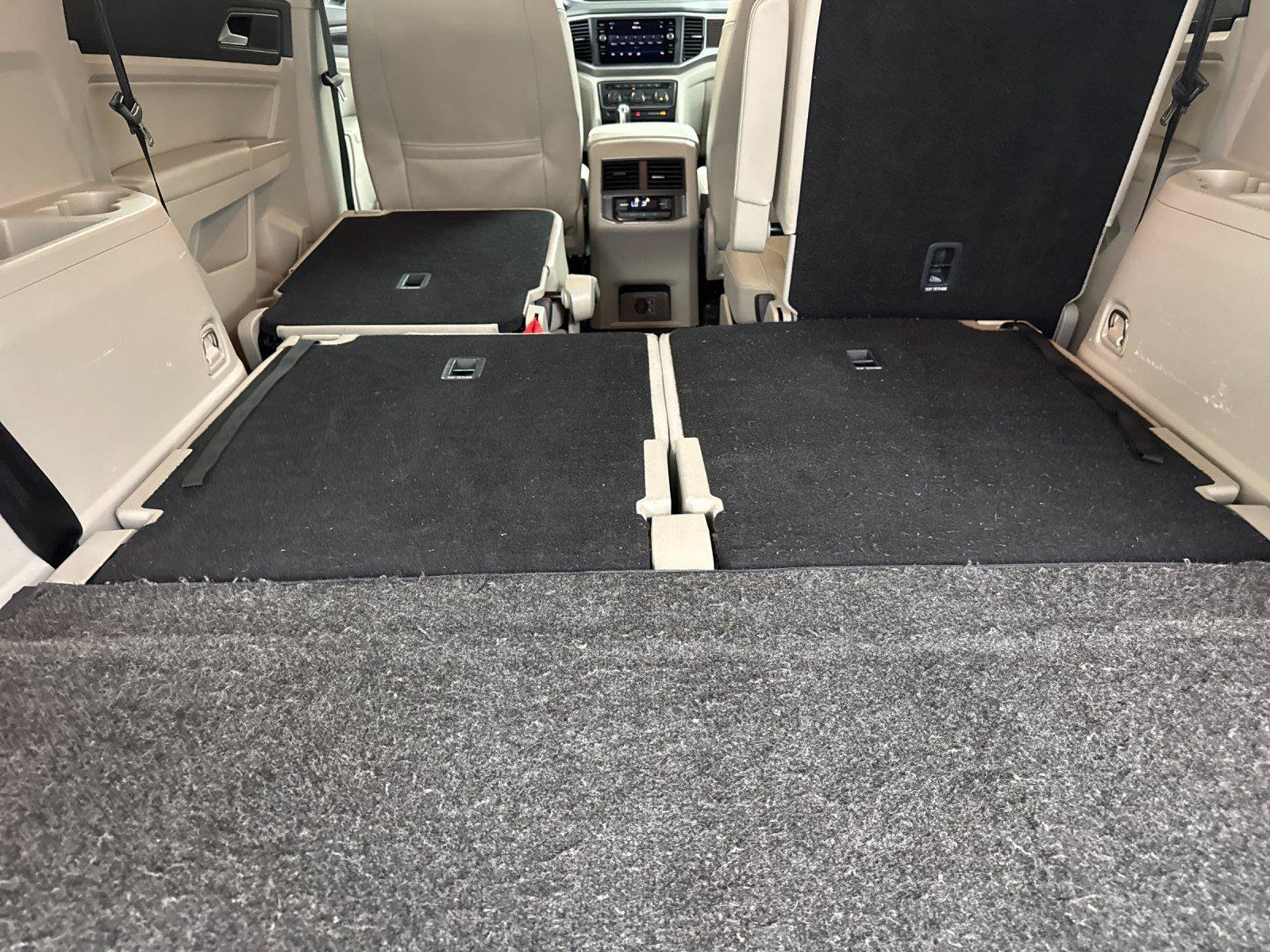 Used 2019 Volkswagen Atlas SE w/ Towing Package AWD/4WD image 14