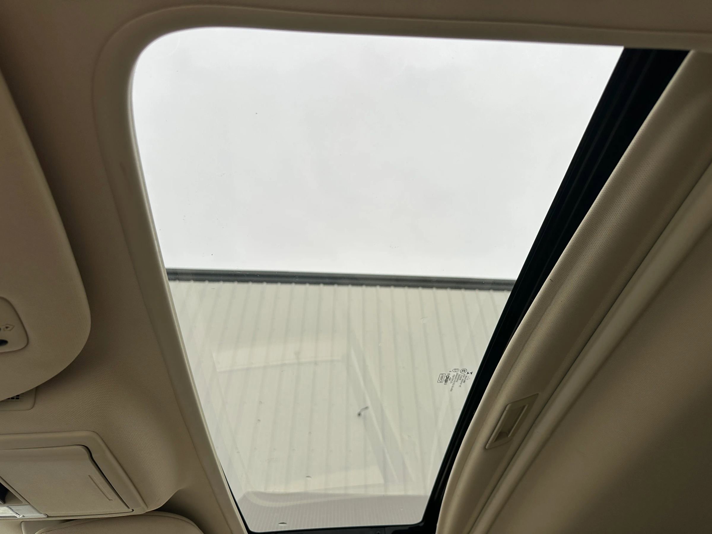 Used 2017 Lincoln Navigator Reserve image 26