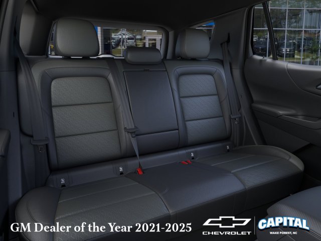 New 2027 Chevrolet Equinox LT w/ Convenience Package II FWD image 17