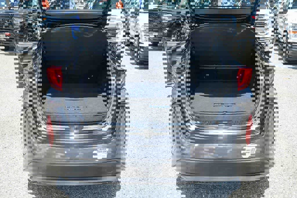 Used 2019 Toyota Prius Prime Plus w/ Carpet Mat Package FWD image 26