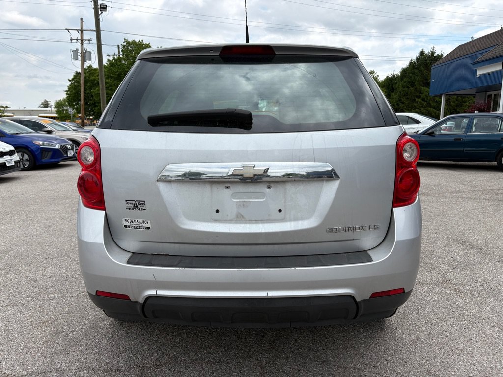 Used 2010 Chevrolet Equinox LS FWD image 5