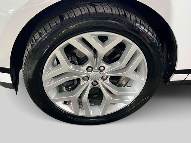 Used 2023 Land Rover Range Rover Evoque R-Dynamic SE image 10