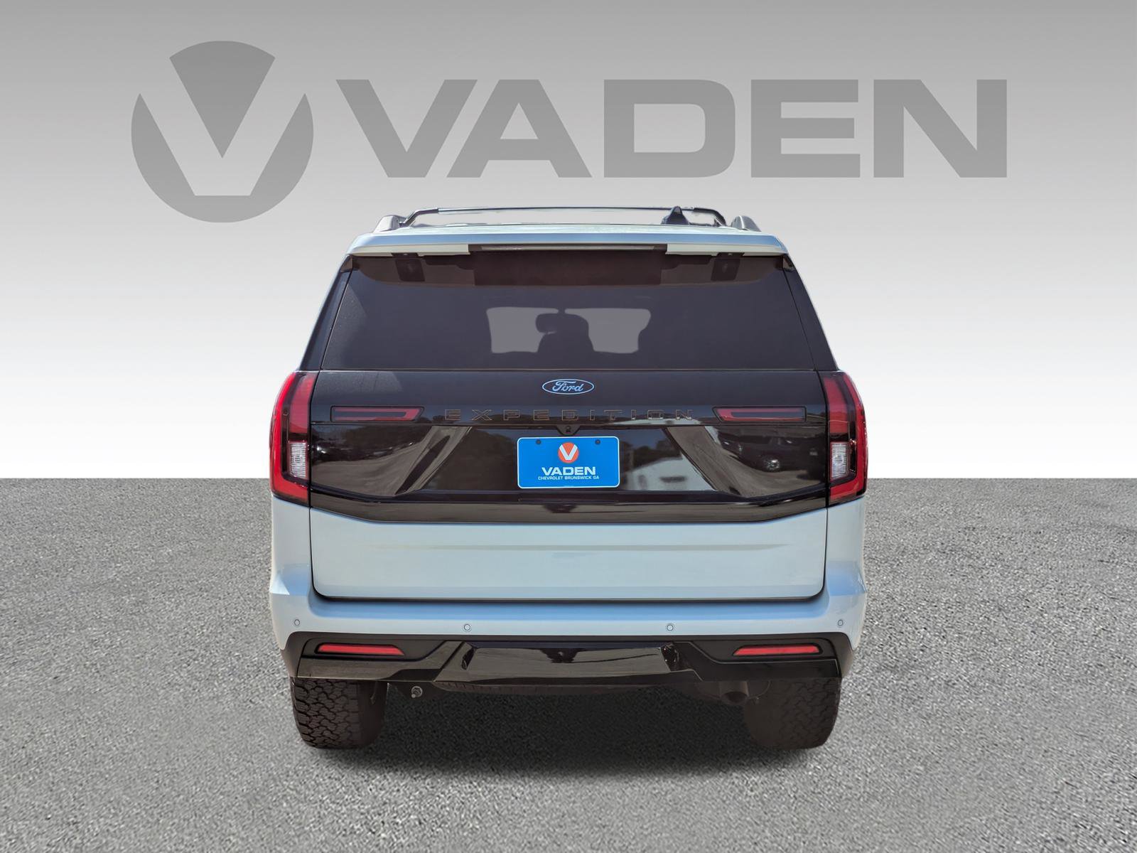 Used 2025 Ford Expedition Tremor image 29