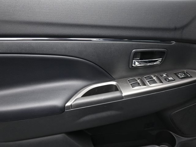 New 2026 Mitsubishi Outlander Sport SE AWD/4WD image 7