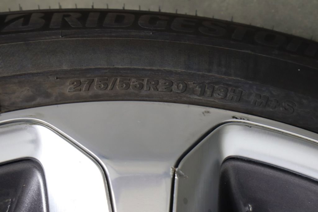 Used 2020 RAM 1500 Limited w/ Body Color Bumper Group AWD/4WD image 43