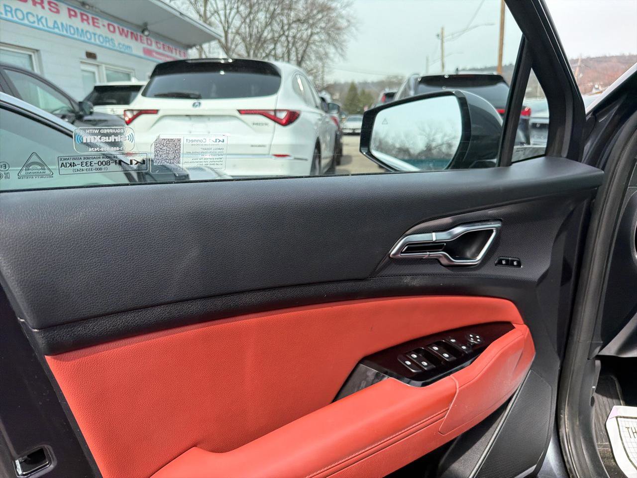 Used 2023 Kia Sportage SX image 15