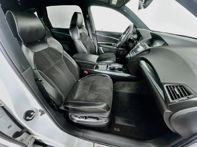 Used 2020 Acura MDX w/ Technology Package AWD/4WD image 8