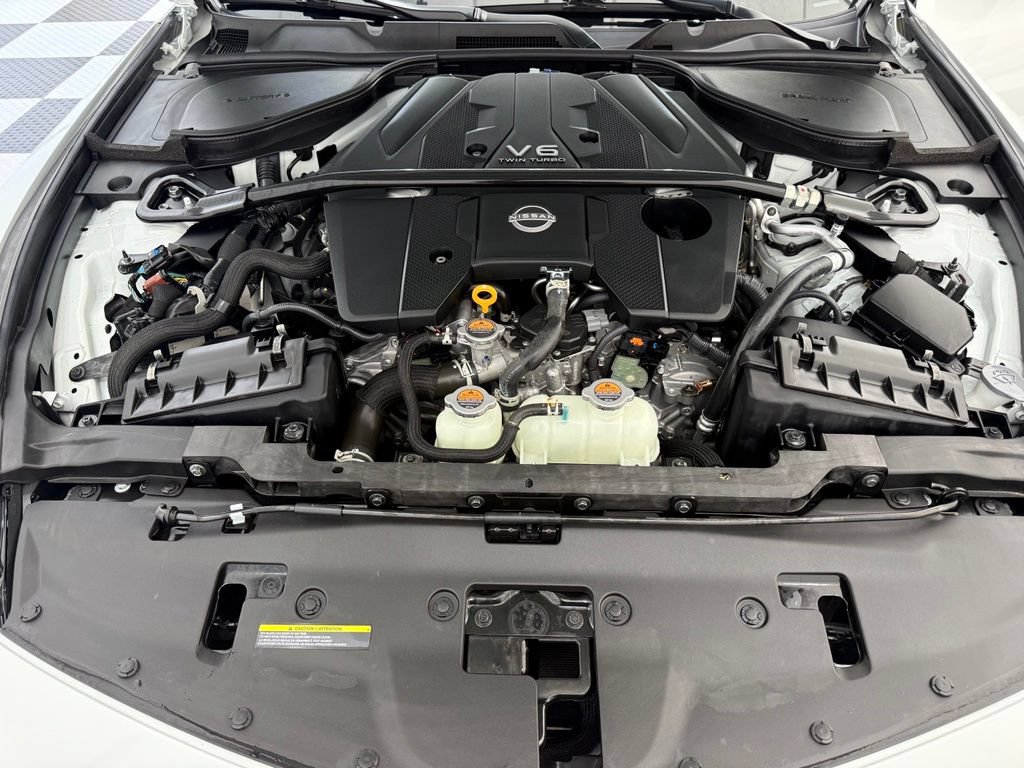 Used 2024 Nissan Z NISMO w/ Floor Mat Package RWD image 9
