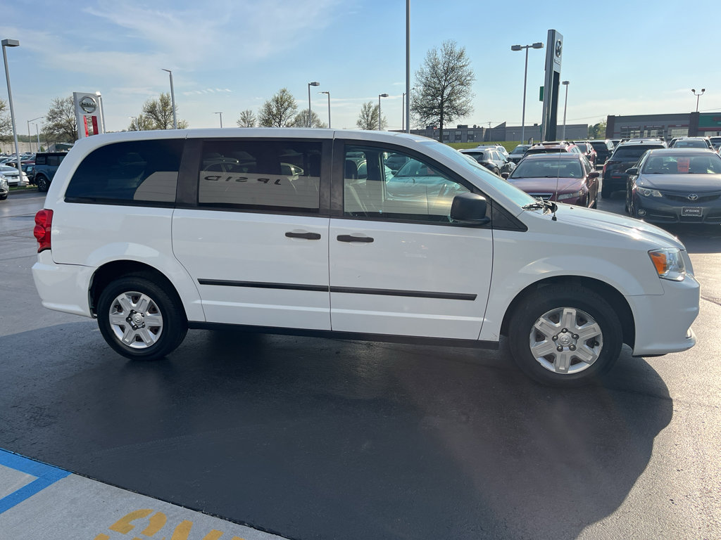 Used 2014 RAM C/V Tradesman w/ UConnect Hands-Free Group image 6