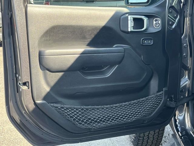 Used 2024 Jeep Wrangler Sport S image 14