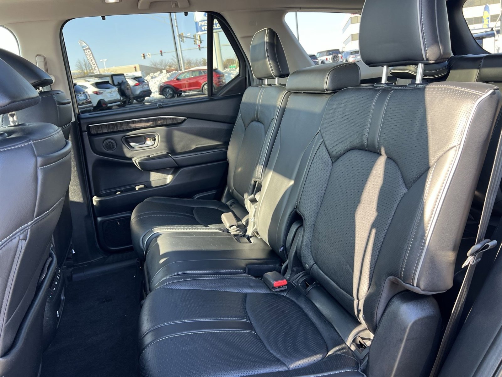 Used 2024 Honda Pilot Elite image 25