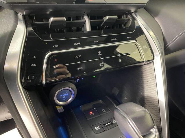 Used 2021 Toyota Venza Limited w/ Advanced Technology Package AWD/4WD image 8