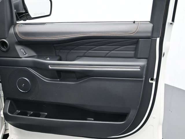 Used 2023 Ford Expedition Max Platinum image 30
