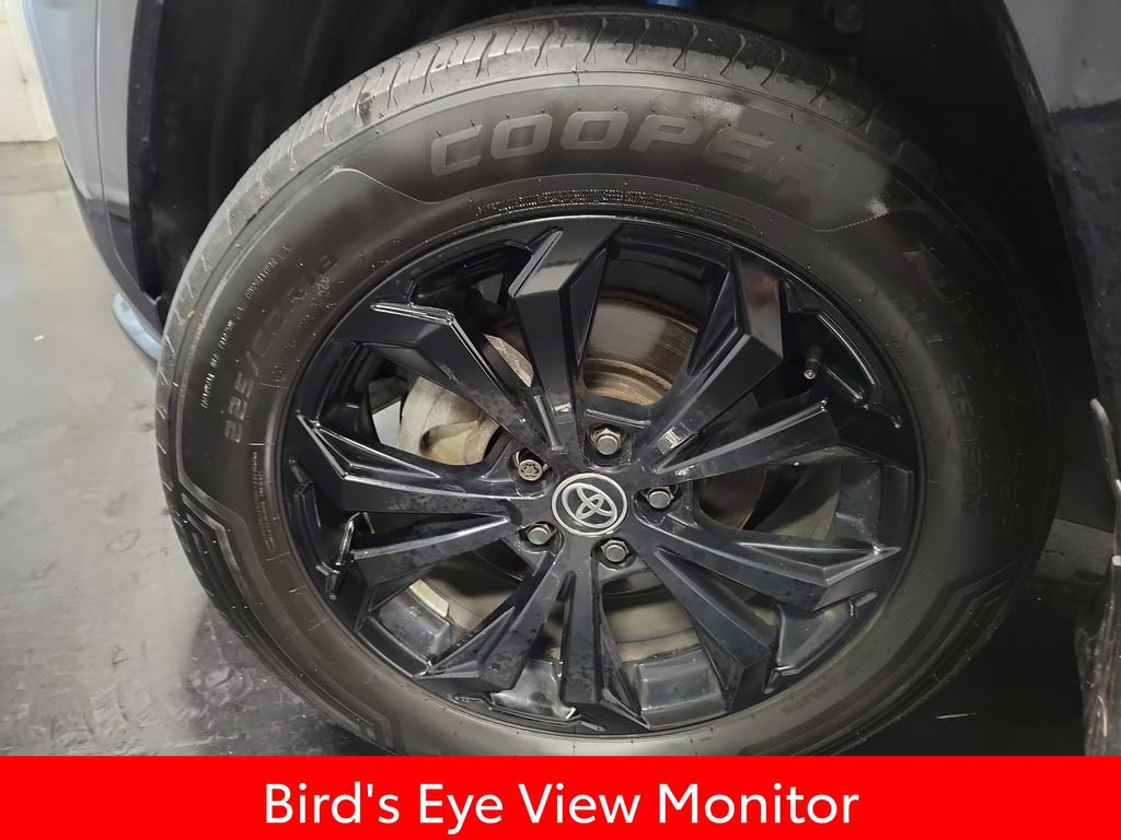 Used 2022 Toyota RAV4 XSE AWD/4WD image 13