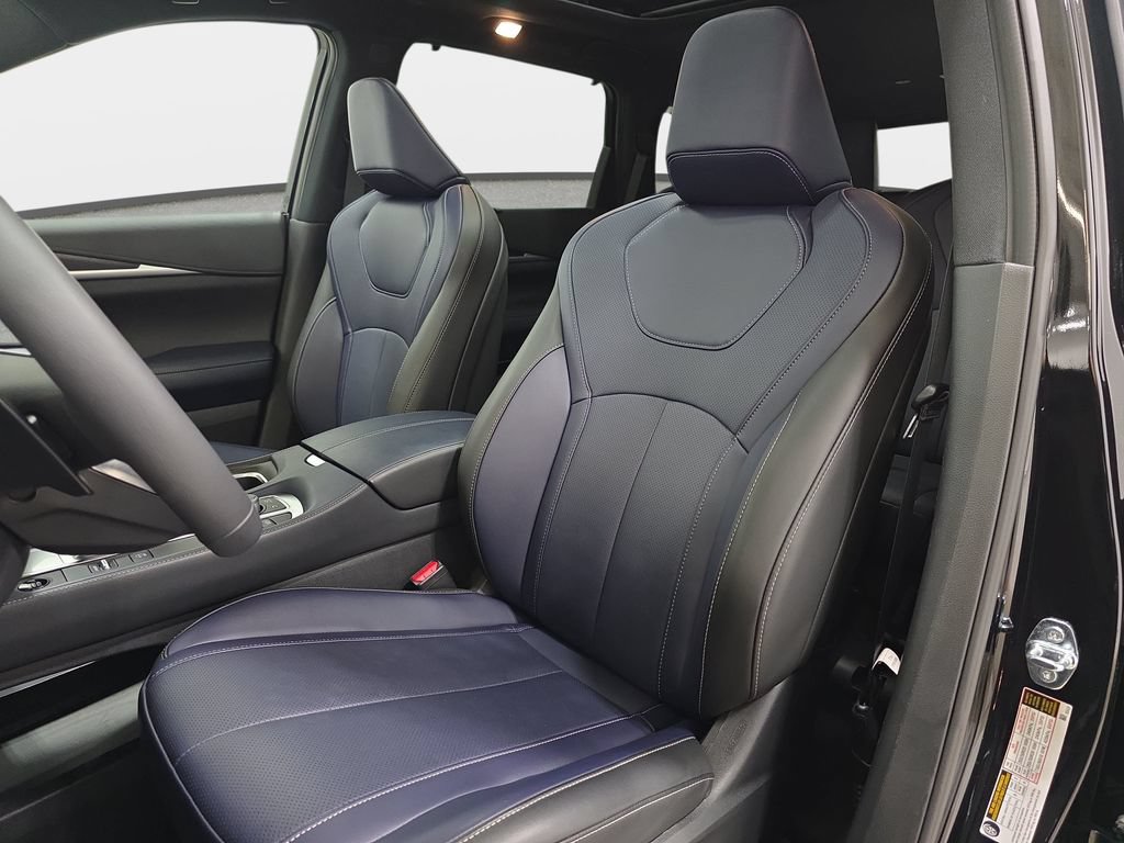 Certified 2026 INFINITI QX60 Sport w/ Dark Cargo Package AWD/4WD image 12