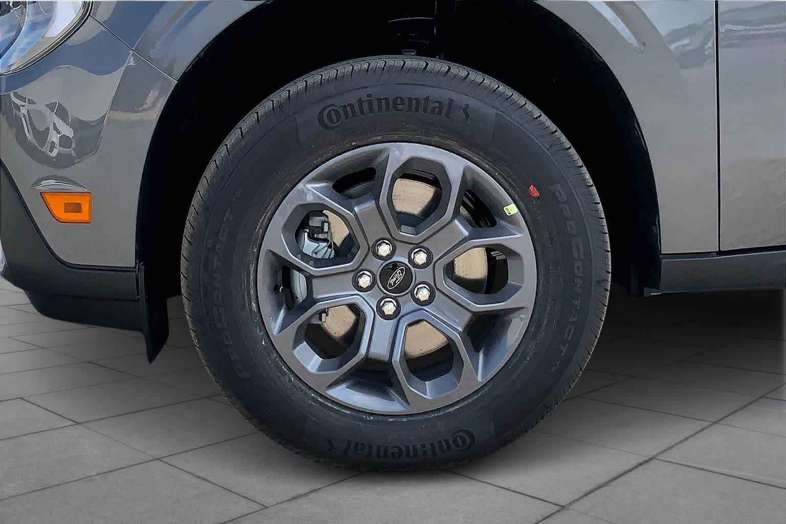 New 2026 Ford Maverick XLT FWD image 12