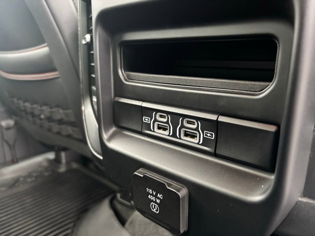 Used 2022 RAM 1500 Big Horn w/ Built-to-serve Edition image 18