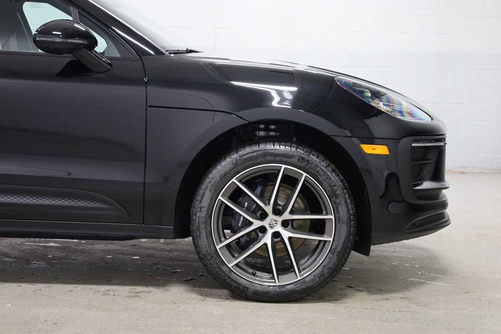 New 2026 Porsche Macan image 11