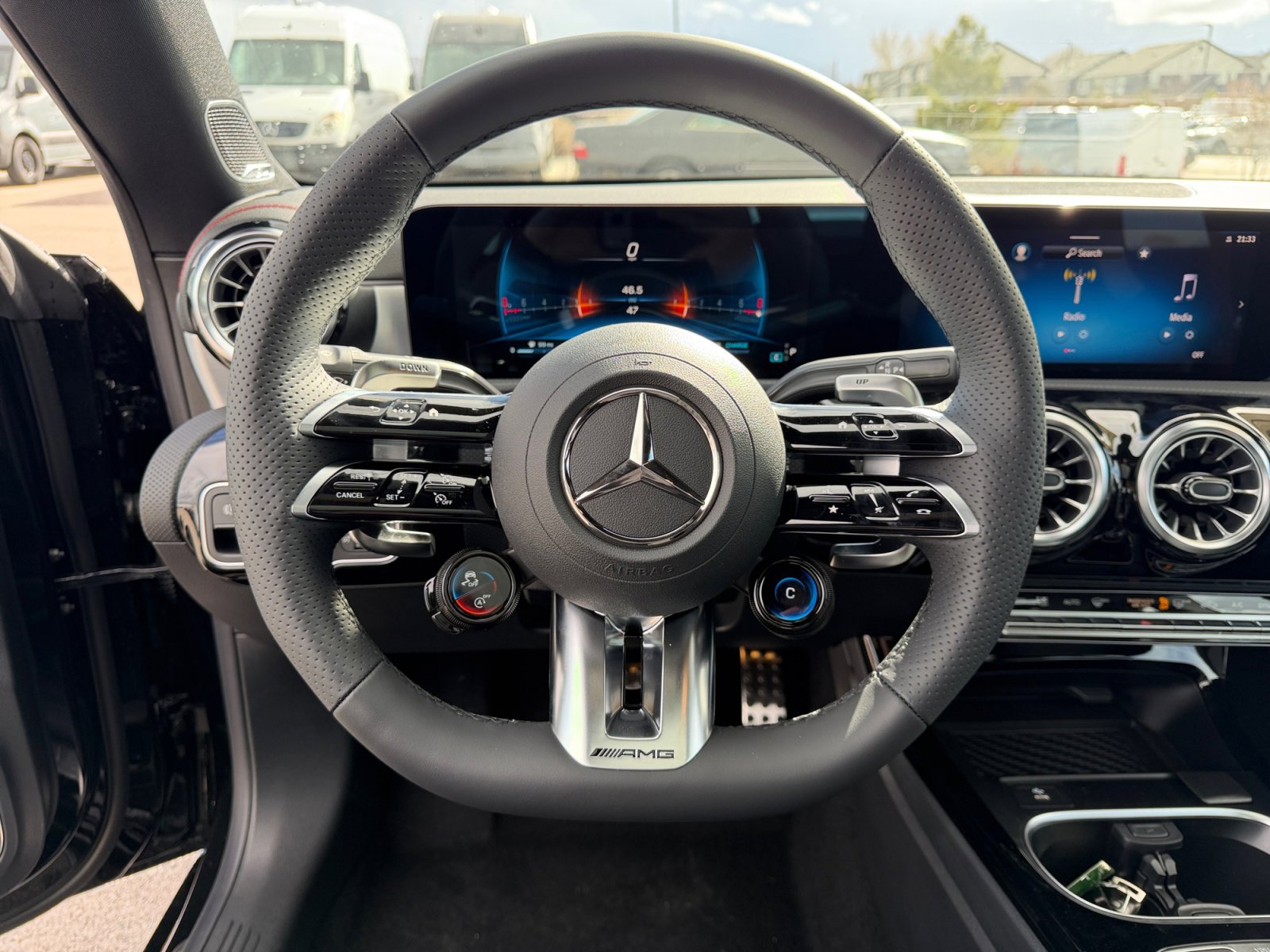 New 2026 Mercedes-Benz CLA 35 AMG 4MATIC image 9