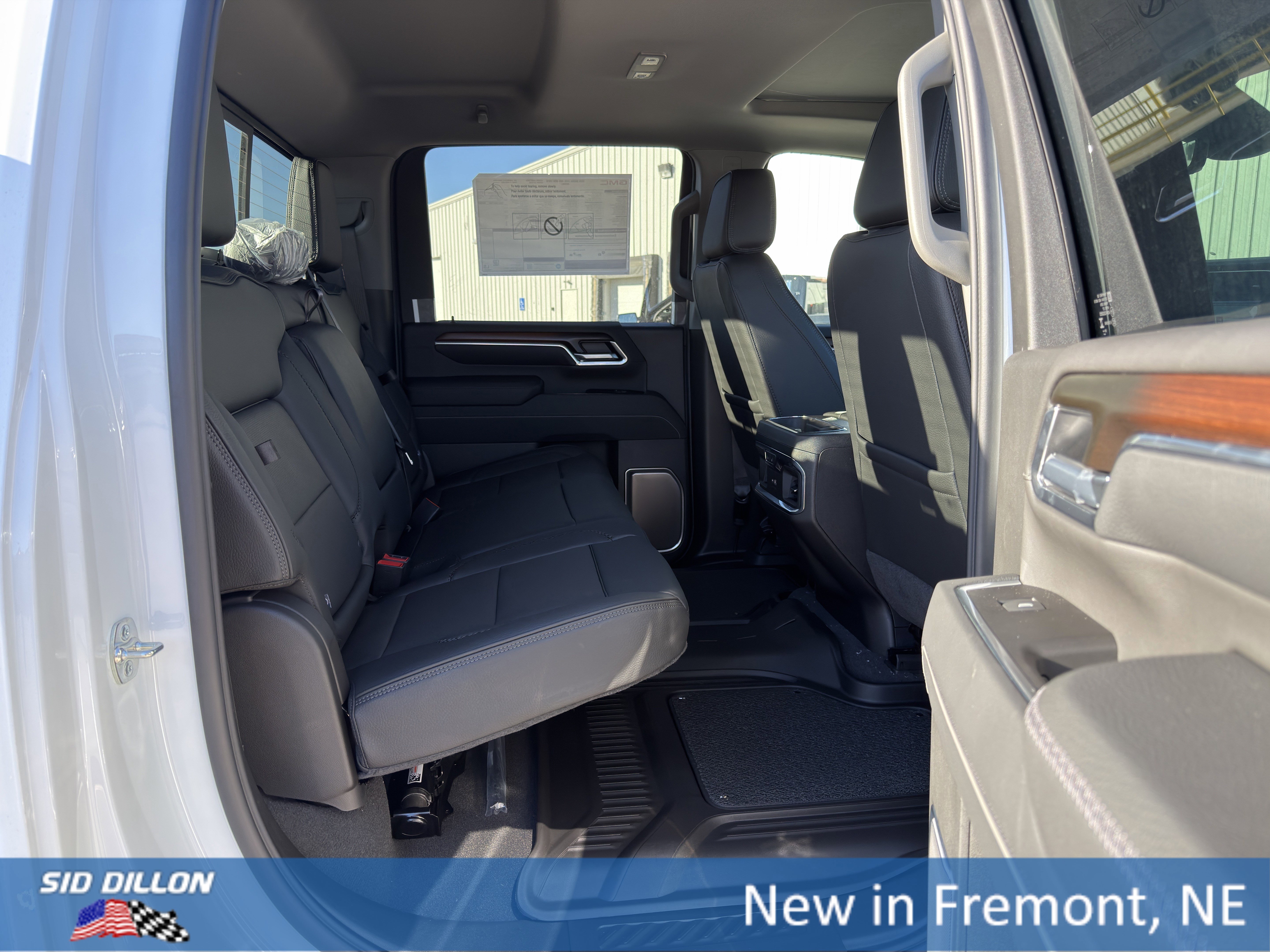 New 2026 GMC Sierra 3500 Denali w/ Denali Reserve Package image 19