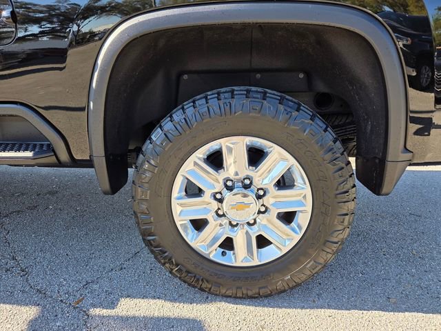 Used 2025 Chevrolet Silverado 2500 High Country w/ High Country Premium Package image 18