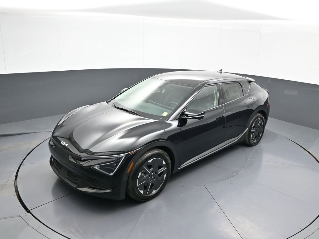 New 2025 Kia EV6 Light w/ Light LR Technology Package image 33