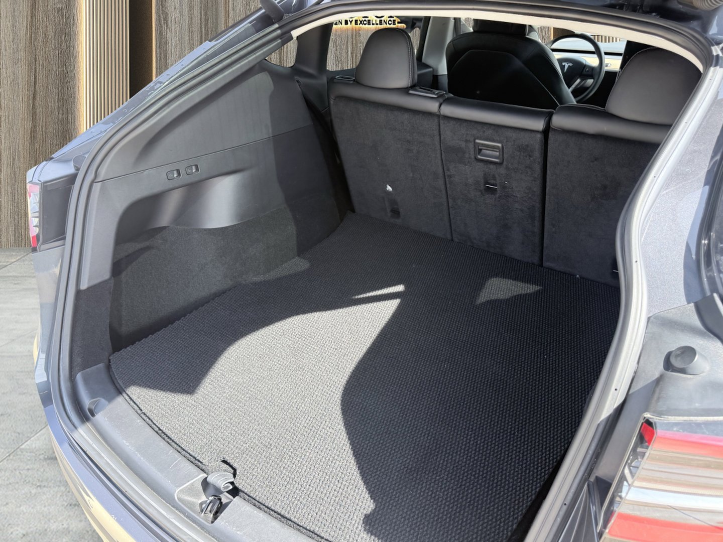 Used 2022 Tesla Model Y Performance image 11