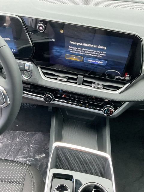 New 2026 Chevrolet Equinox LT image 17