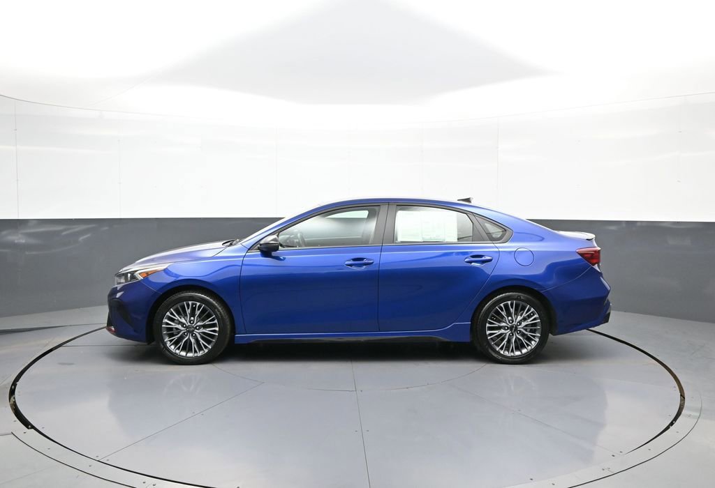 Certified 2024 Kia Forte GT-Line FWD image 9
