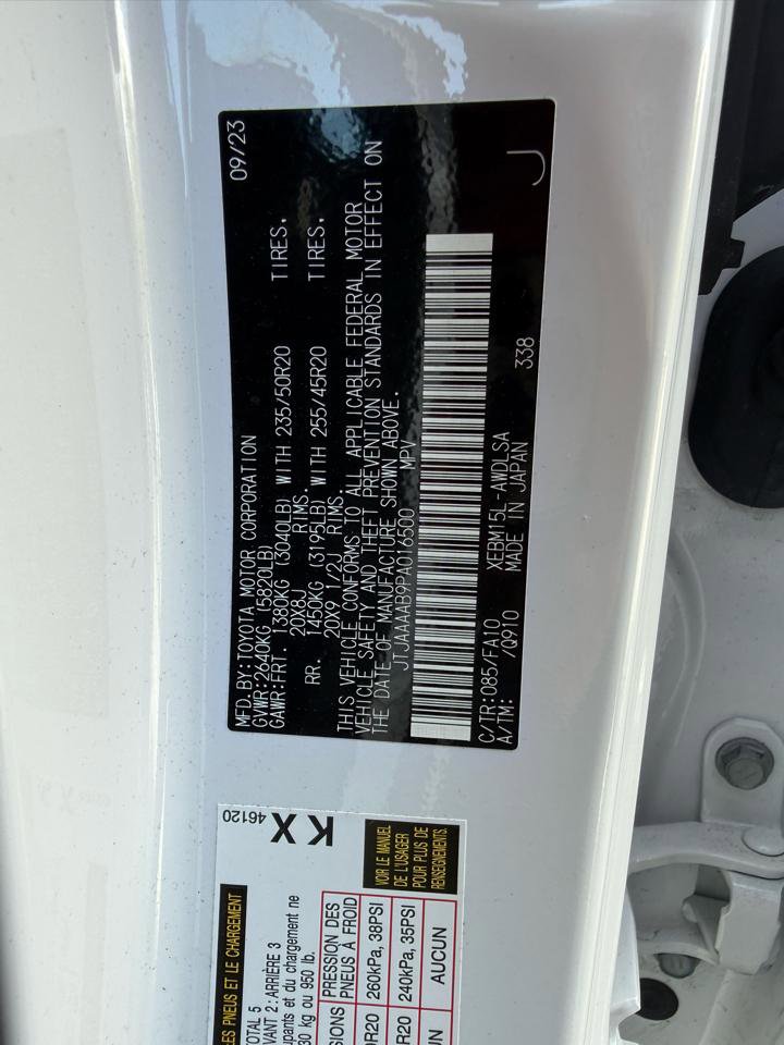 Used 2023 Lexus RZ 450e Premium w/ Accessory Package (Z1) image 10