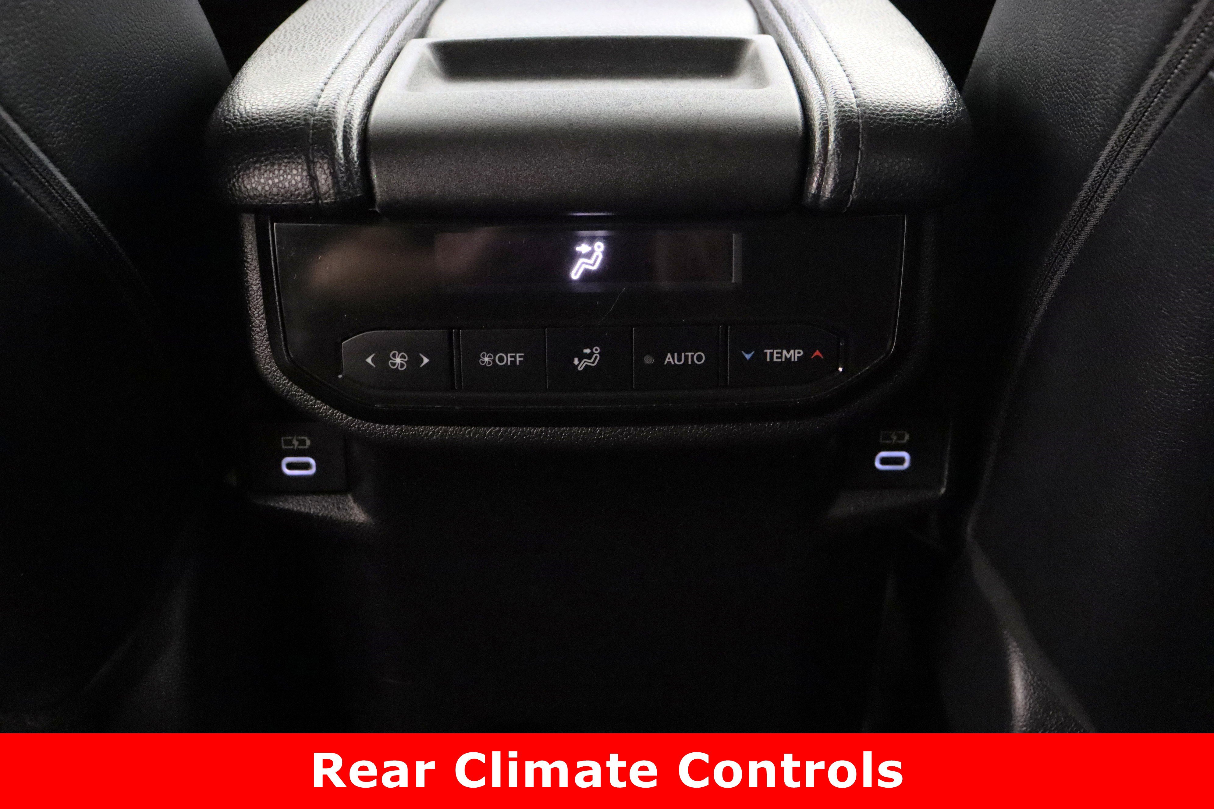 Used 2025 Toyota Grand Highlander FWD image 30