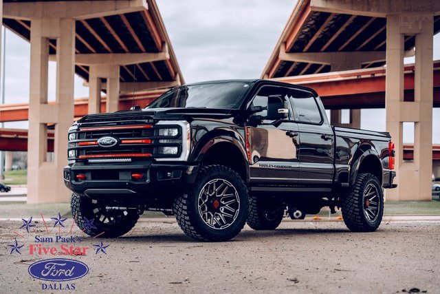 New 2026 Ford F250 Lariat w/ Black Appearance Package image 1