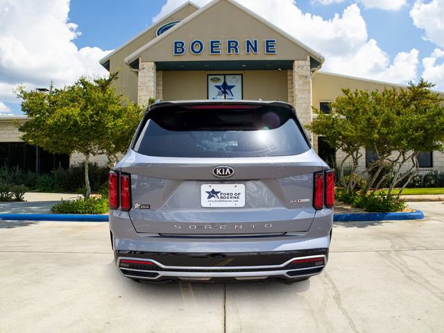 Used 2021 Kia Sorento SX image 4