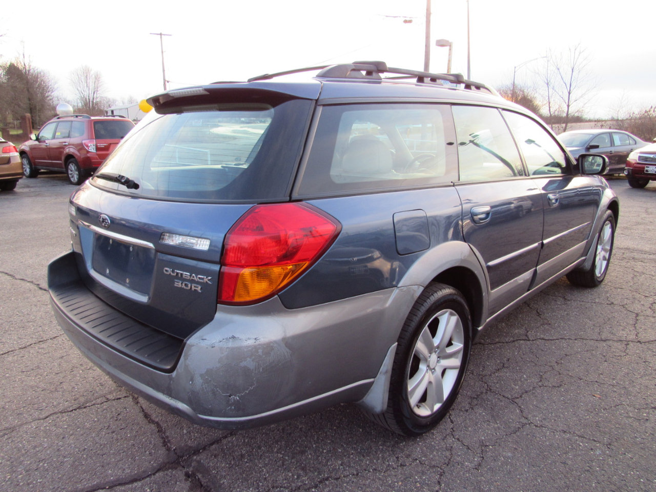 Used 2005 Subaru Outback 3.0R VDC Limited image 22