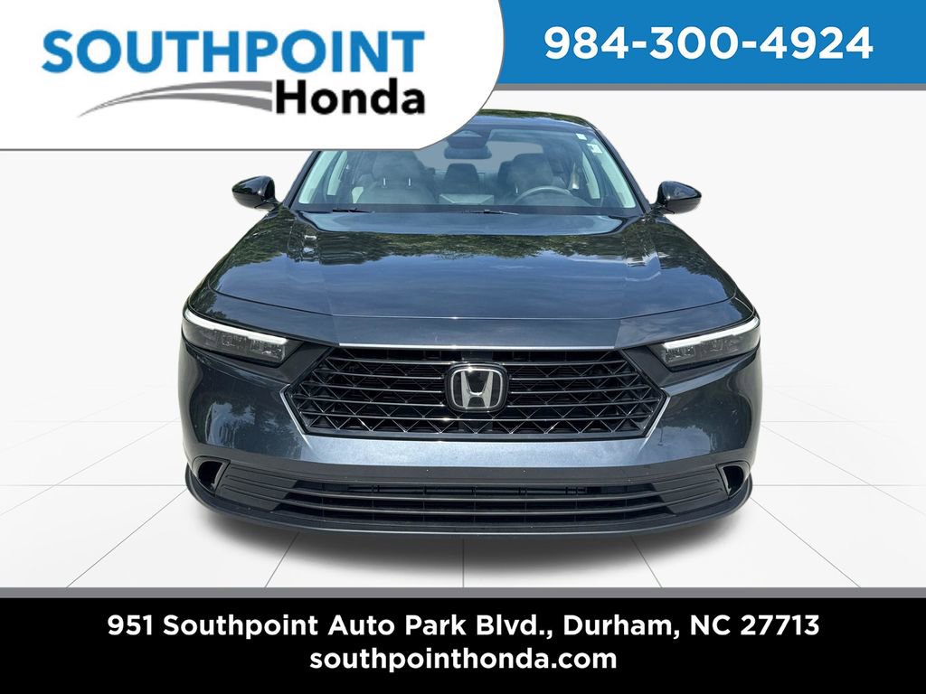 Used 2025 Honda Accord SE image 2