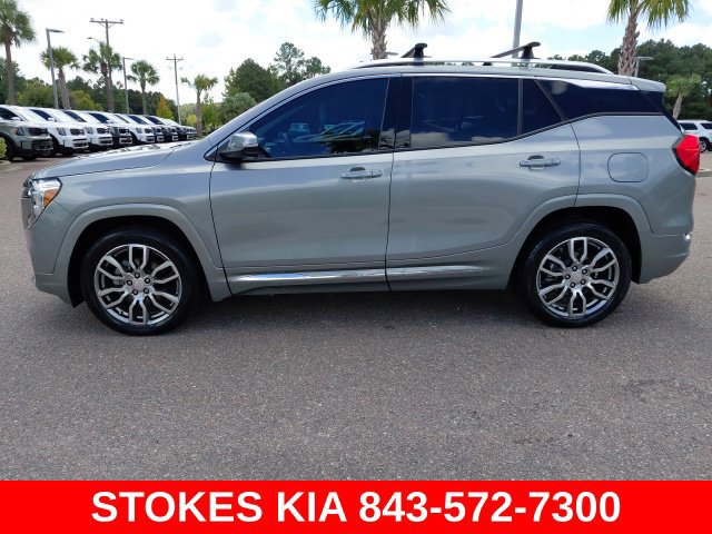 Used 2023 GMC Terrain Denali AWD/4WD image 8
