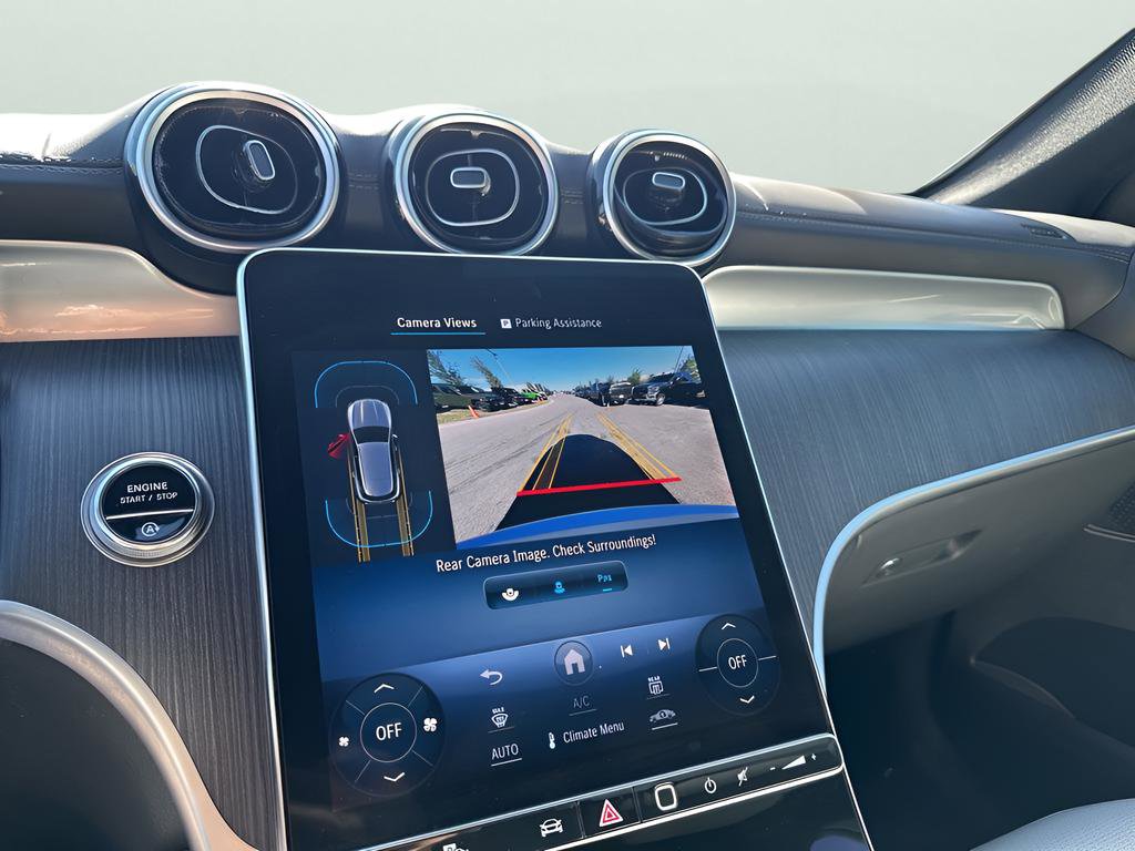 Used 2024 Mercedes-Benz GLC 300 4MATIC w/ AMG Line image 35