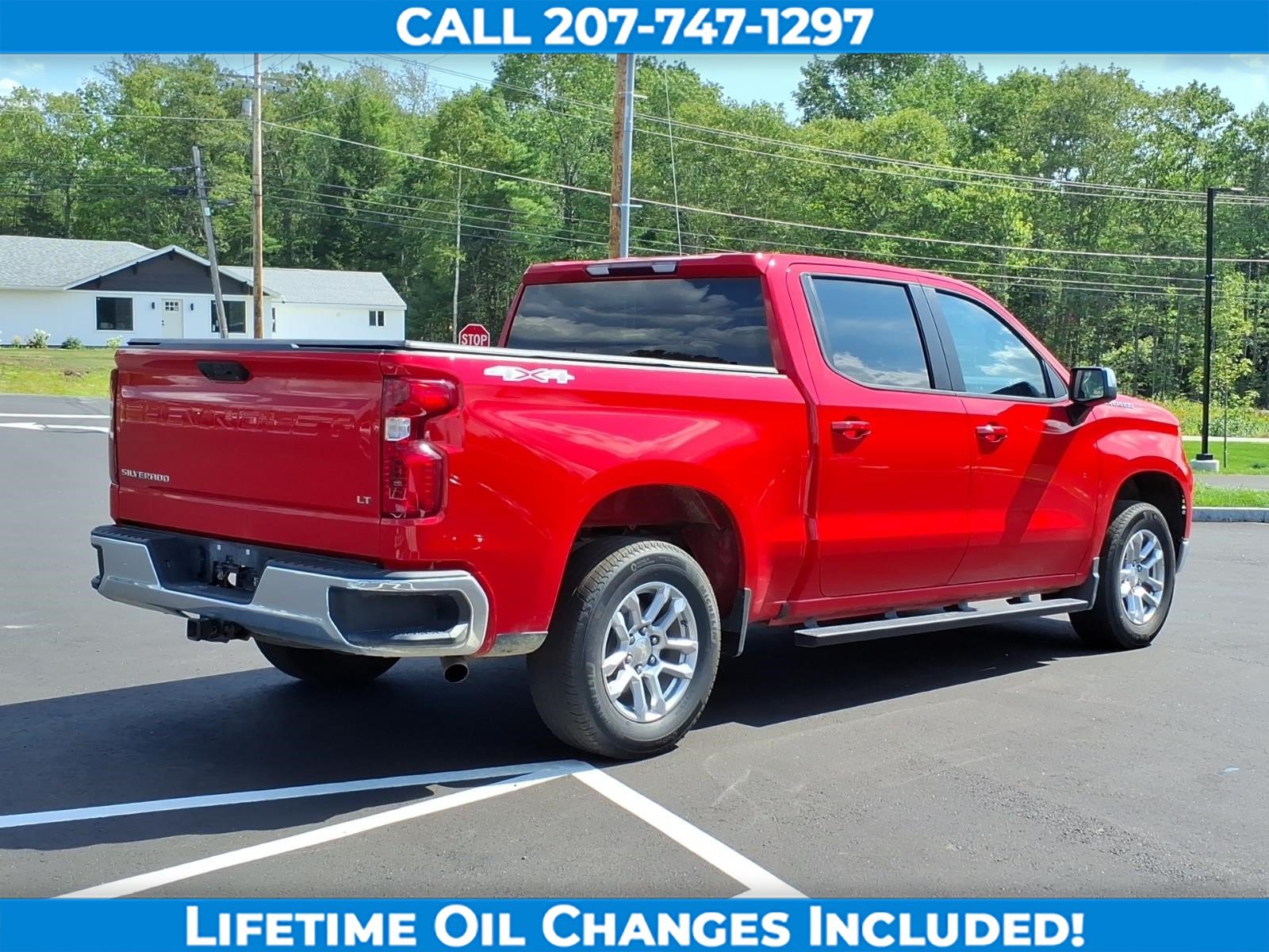 Used 2024 Chevrolet Silverado 1500 LT AWD/4WD image 5