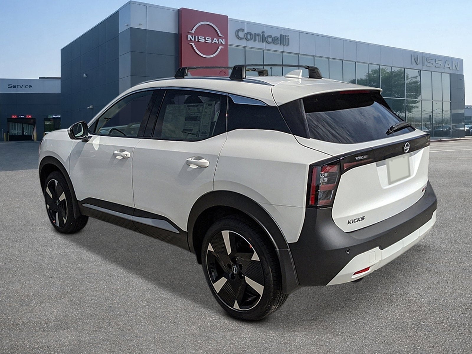 New 2026 Nissan Kicks SR w/ Cold Weather Package AWD/4WD image 3