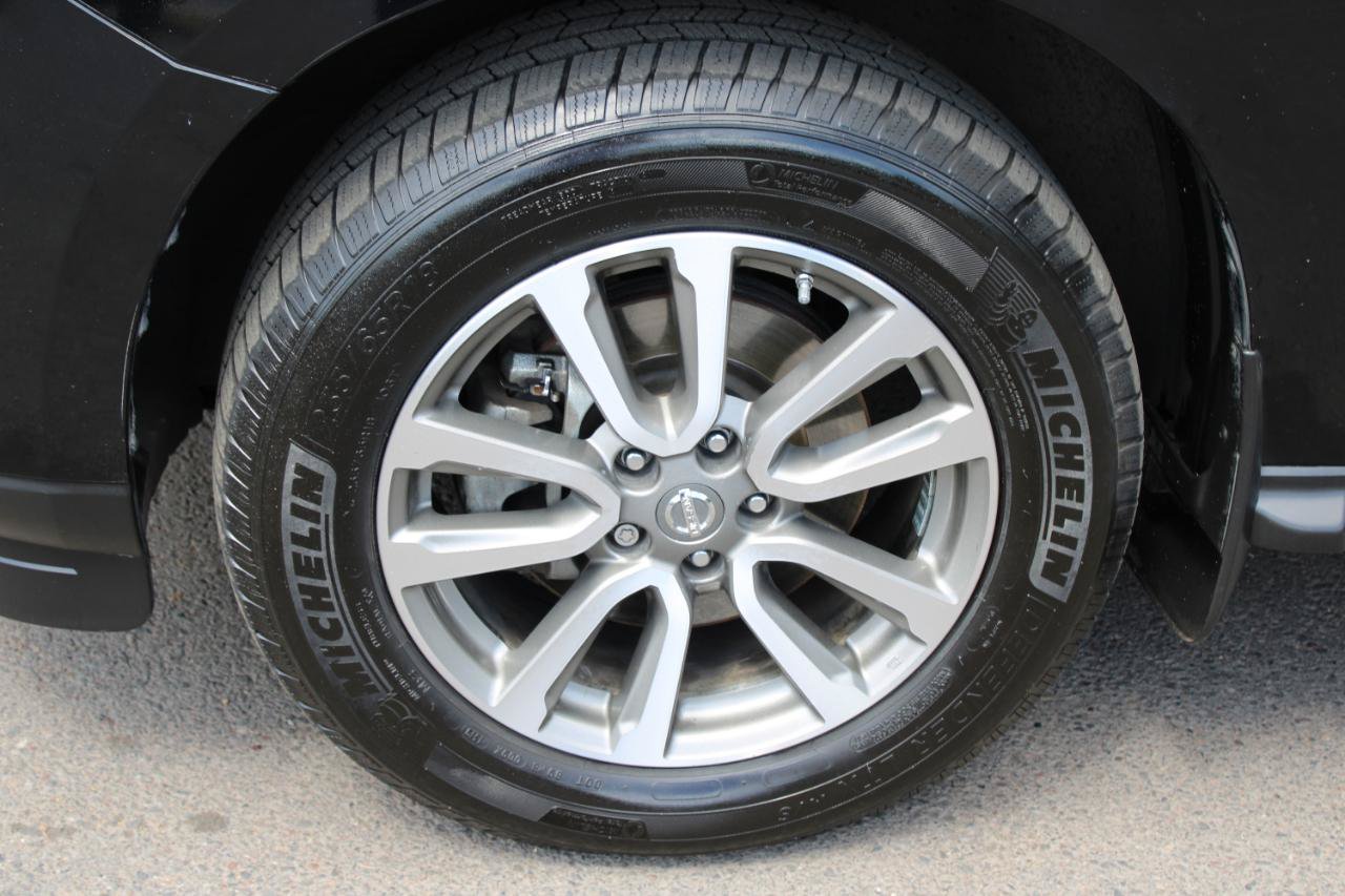 Used 2013 Nissan Pathfinder SL w/ SL Premium Pkg AWD/4WD image 19