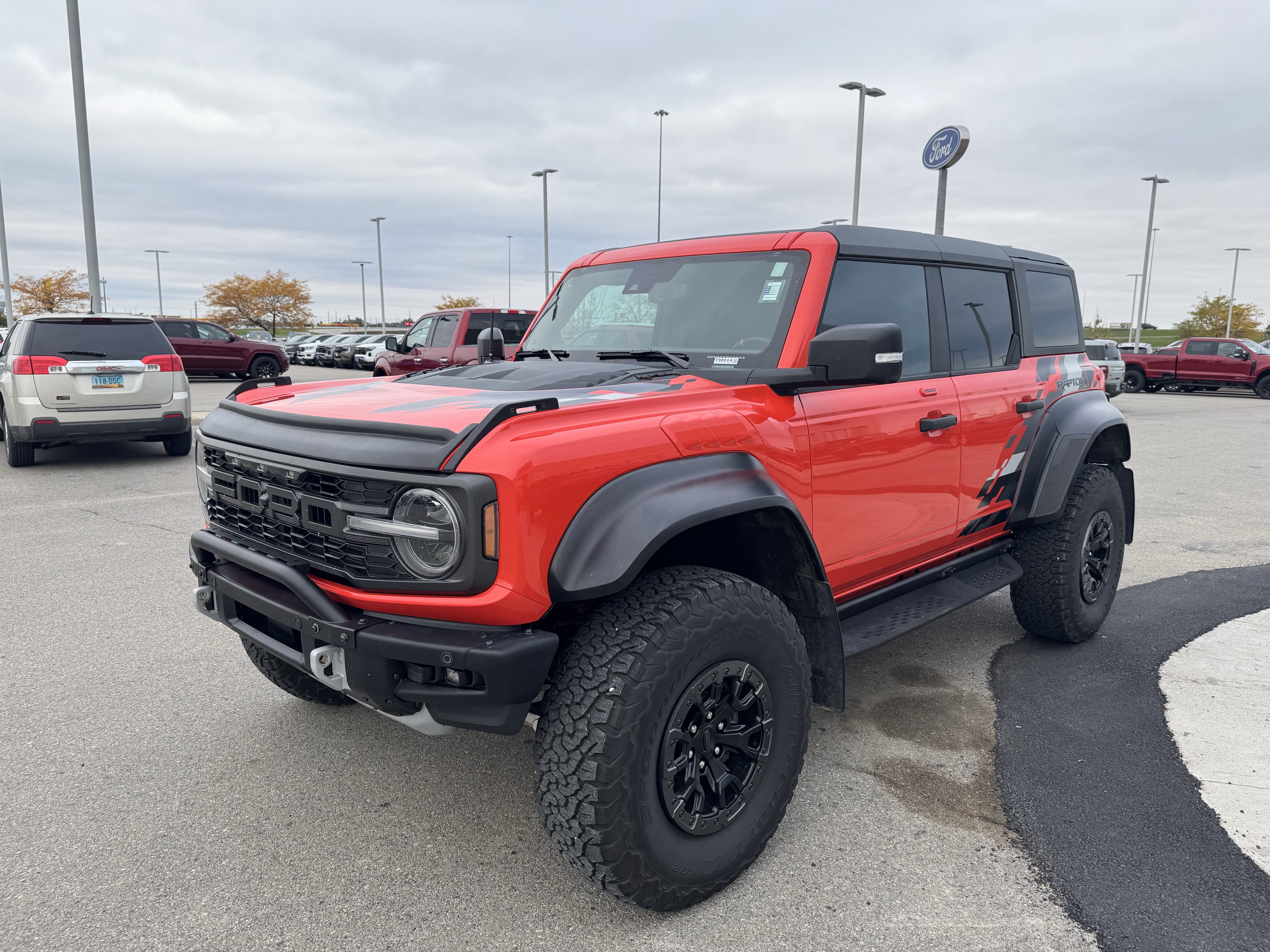 Used 2023 Ford Bronco Raptor AWD/4WD image 3