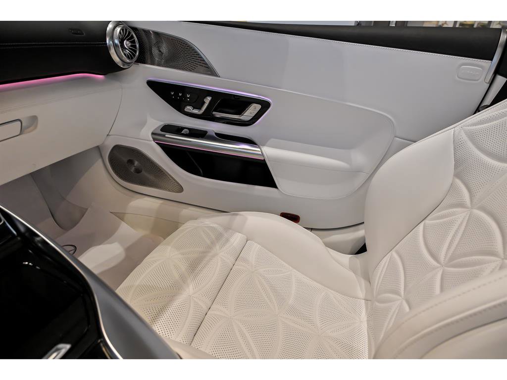 New 2026 Mercedes-Benz Maybach SL 680 image 30