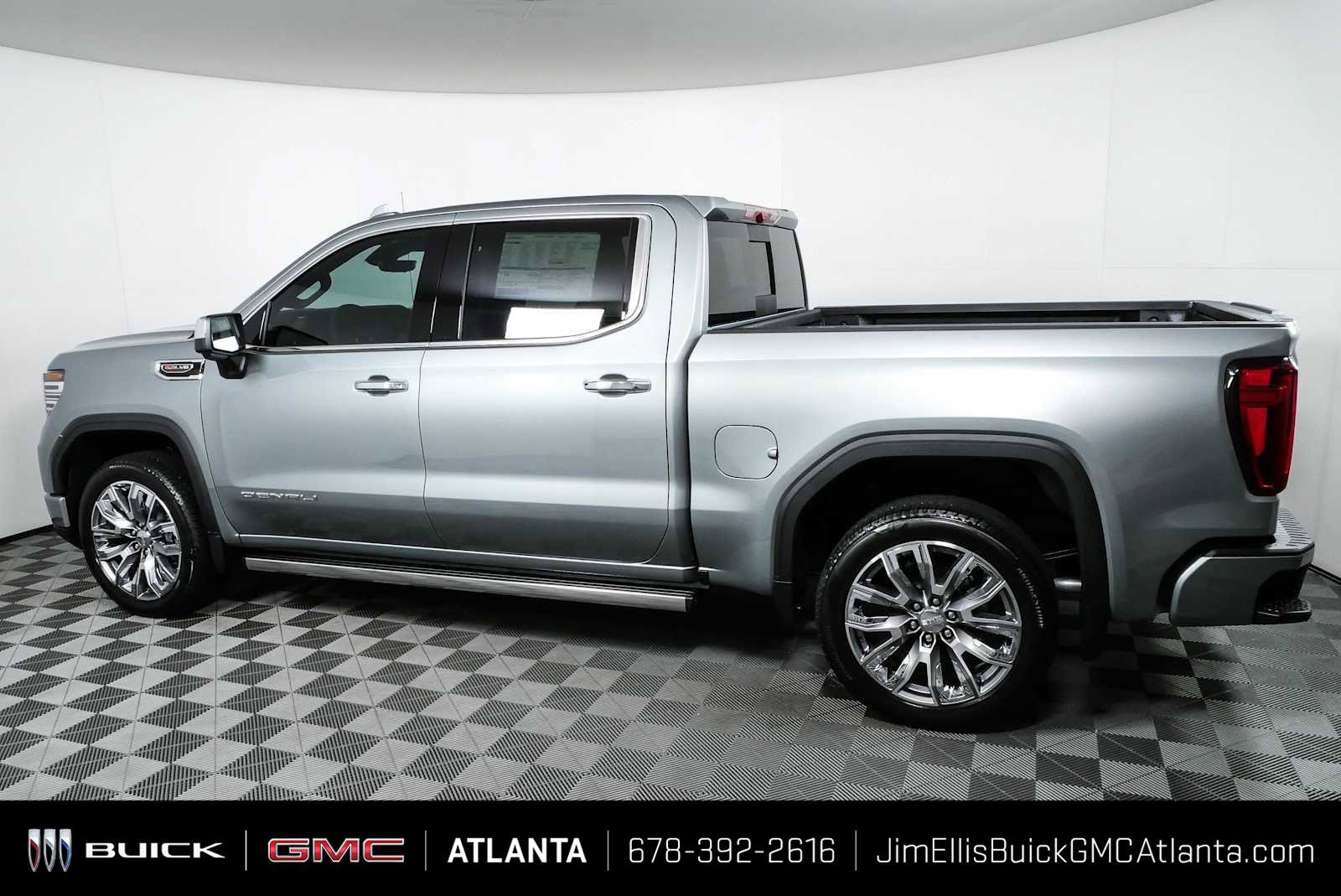 New 2026 GMC Sierra 1500 Denali AWD/4WD image 32