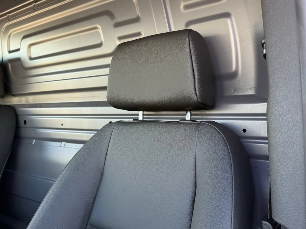 New 2026 Mercedes-Benz Sprinter 2500 image 2