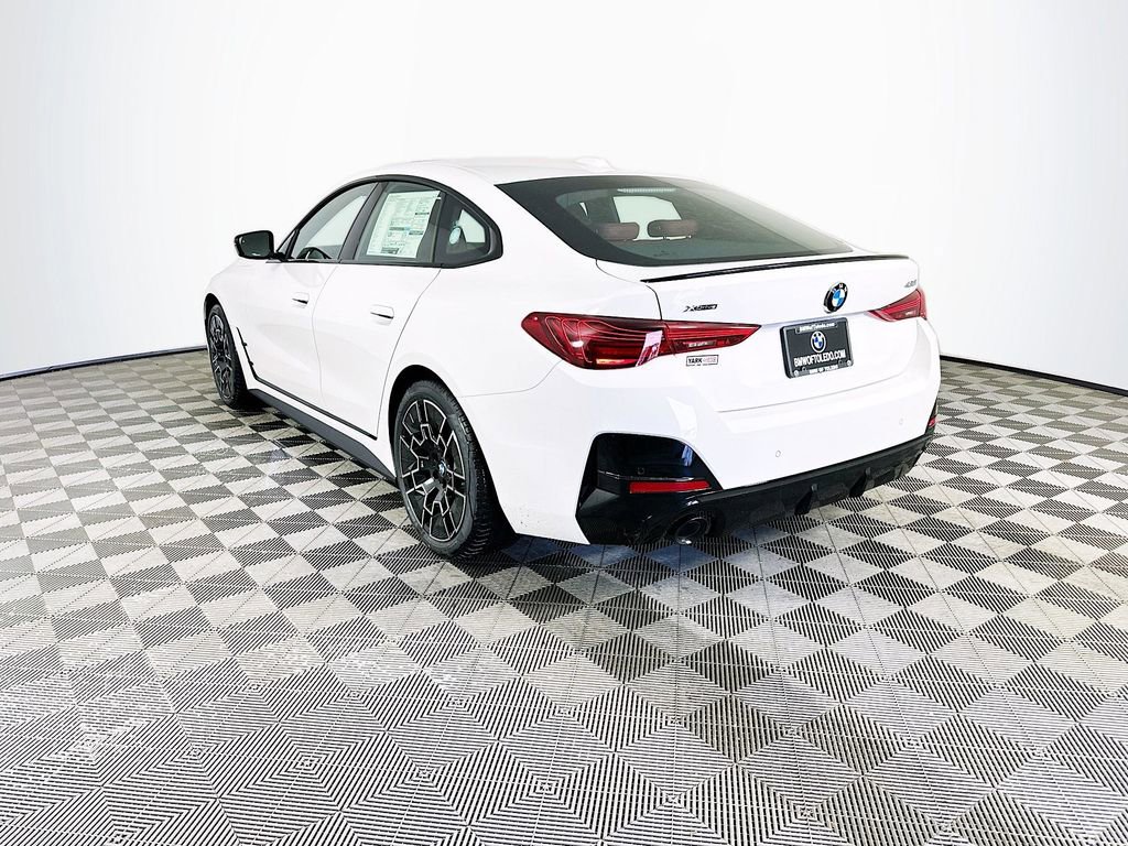 New 2026 BMW 430i xDrive w/ M Sport Package image 6