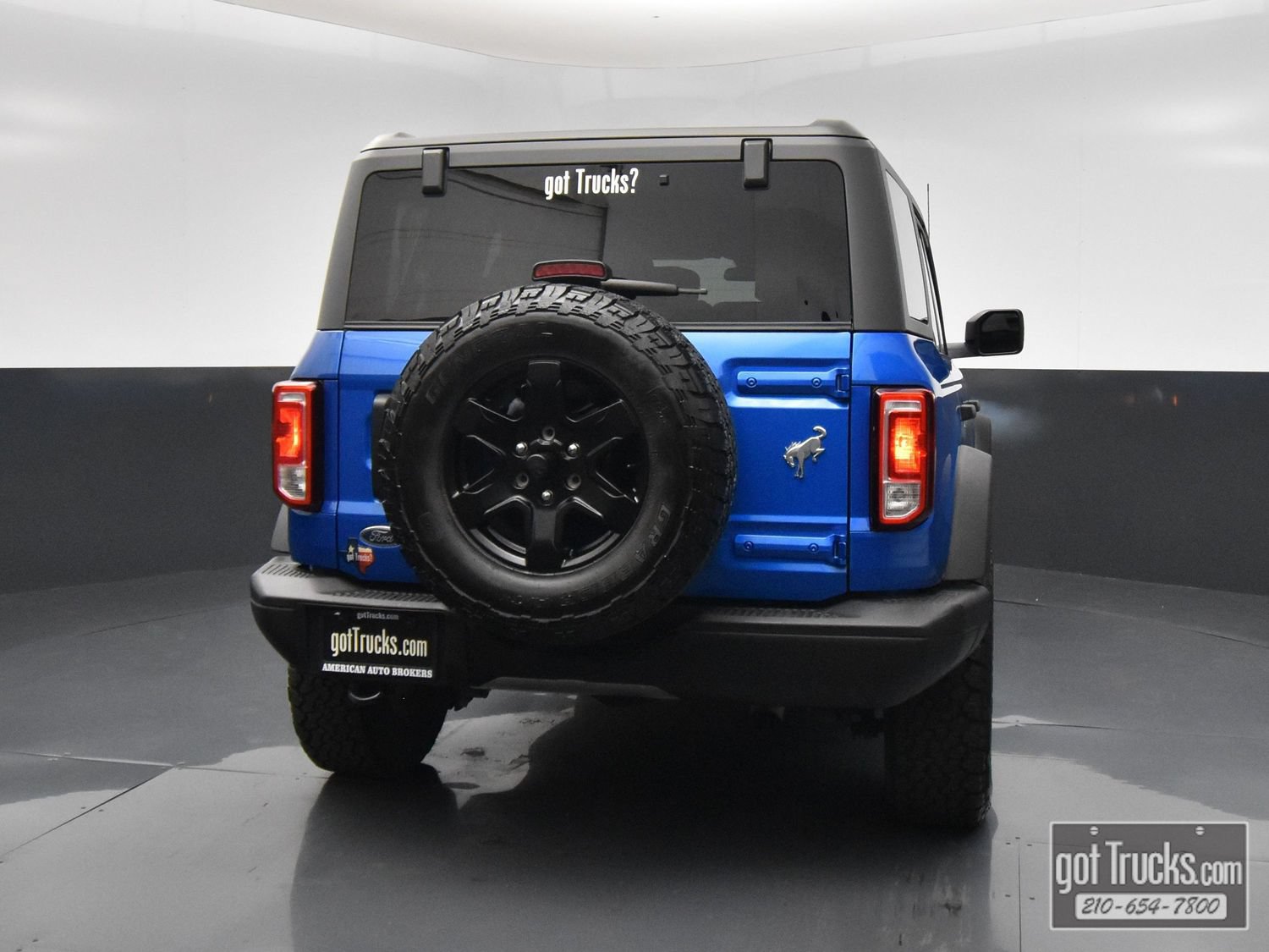 Used 2023 Ford Bronco Black Diamond AWD/4WD image 6