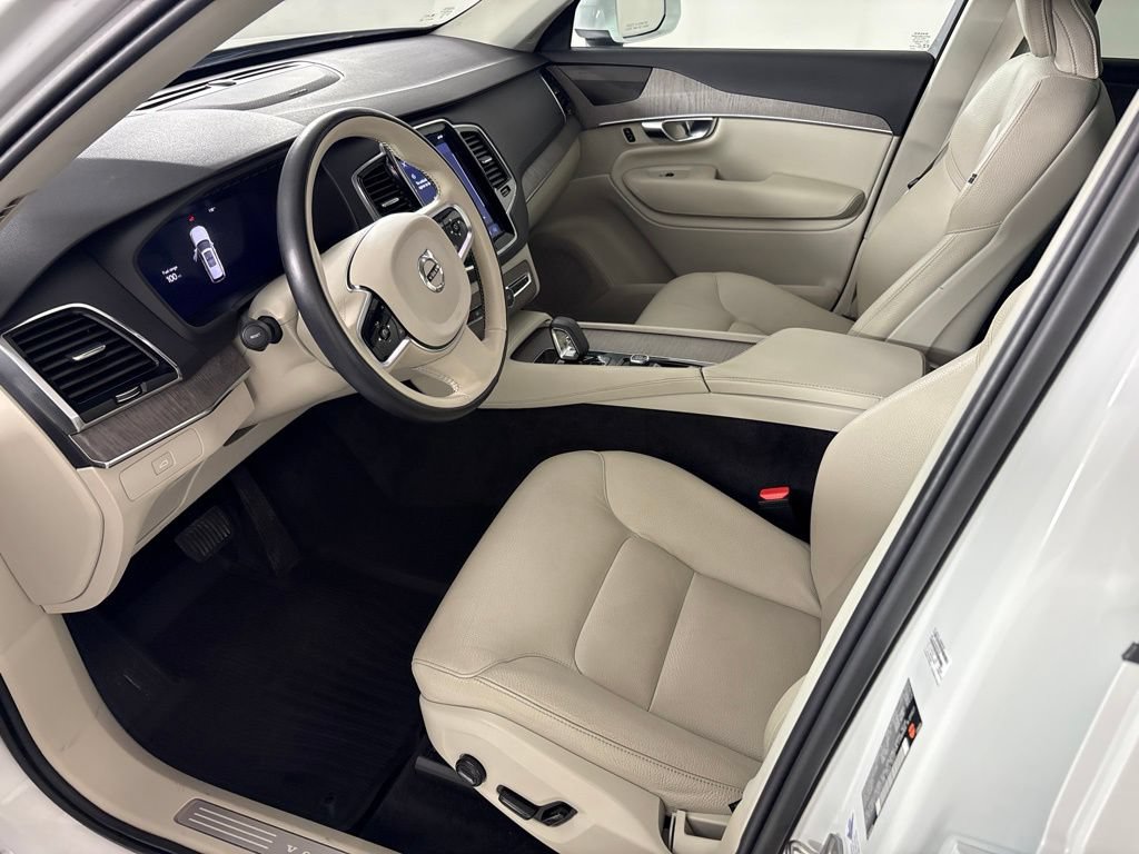 Used 2023 Volvo XC90 B6 Plus w/ Protection Package Premier AWD/4WD image 25