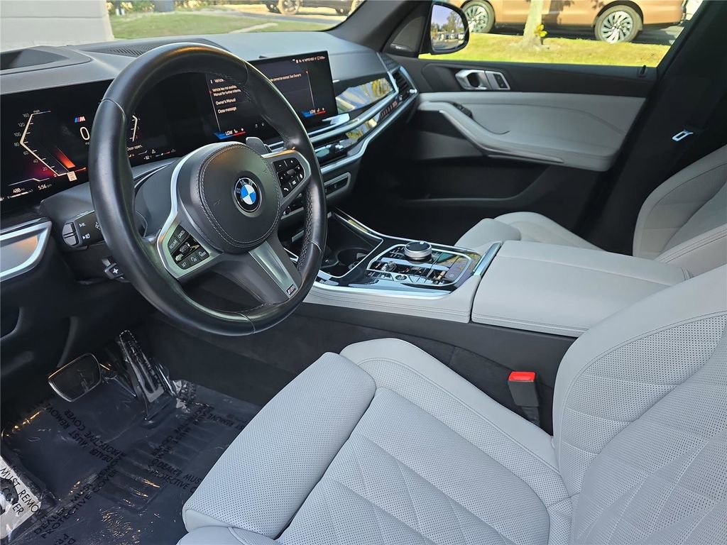 Used 2024 BMW X5 xDrive40i w/ Executive Package image 20
